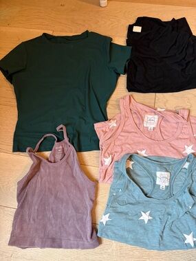 Bundle of tshirt and tank tops size medium